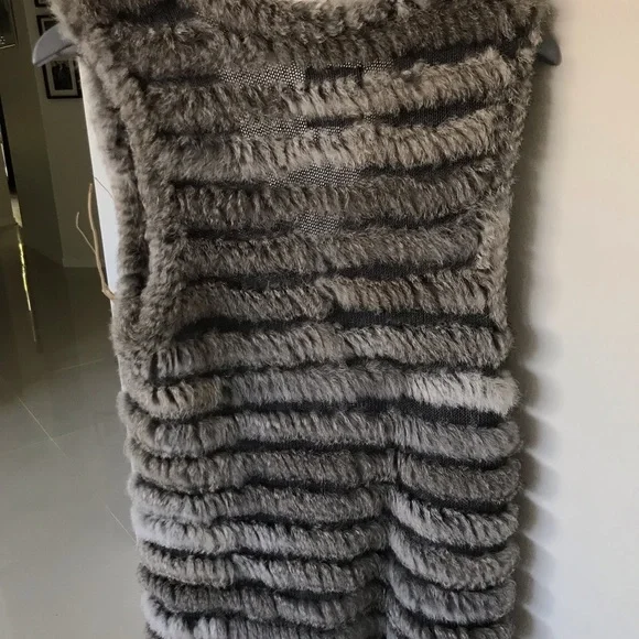 Real rabbit fur size M🐰🐰🐰 - Picture 5 of 8